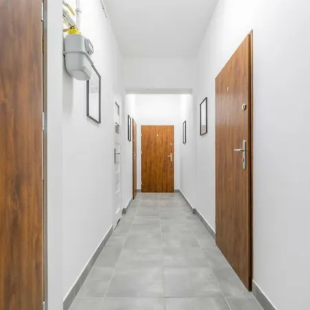 Апартаменты Garbary By Renters Познань
